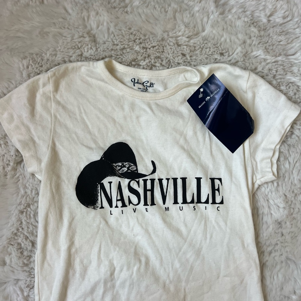 Brandy Melville Nashville baby tee